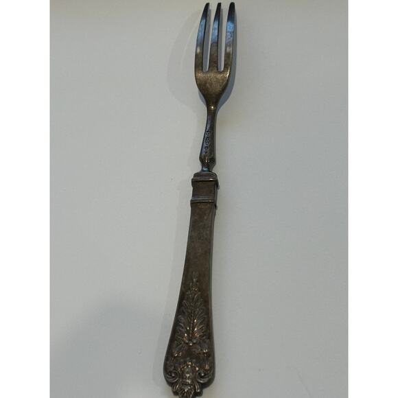 Antique Canadian Pacific Silver Plated Cocktail Fork Elkihngton 1922 - Picture 5 of 5